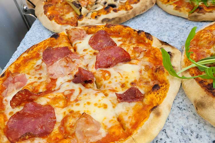 Pizza finden