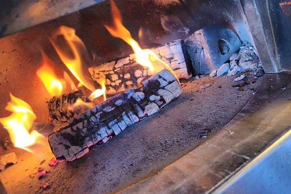 Pizzaverkauf in Hadersbach
